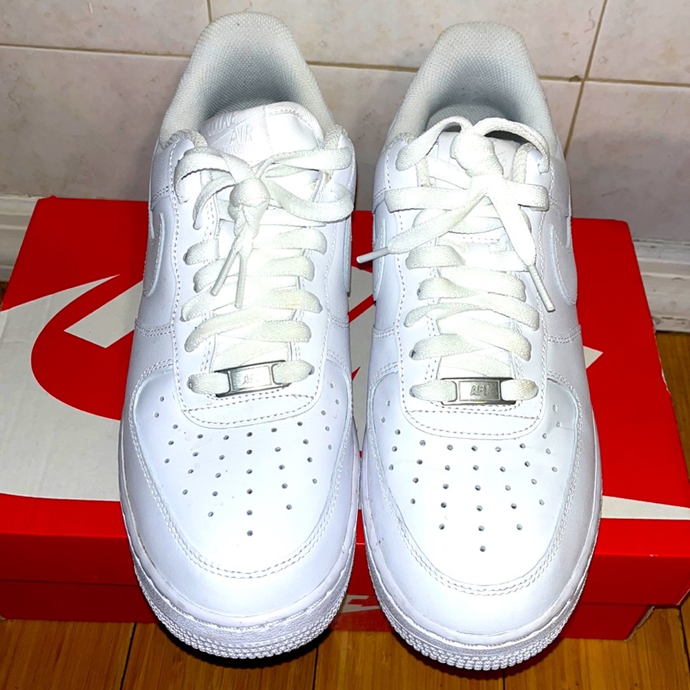Nike Air Force 1
